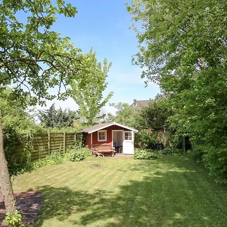 Apartmenthaus Strandmuschel * Toenning